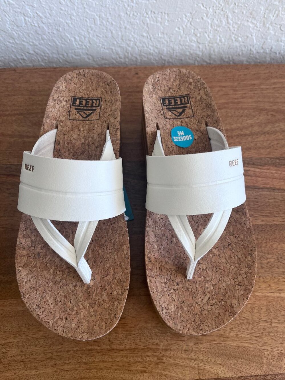 Reef Vista Higher Savanah Platform Thong Sandal in Whisper White 5 - Picture 6 of 12